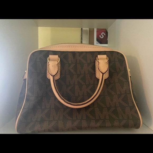 Authentic Michael Kors Top Handle Bag - Picture 2 of 4
